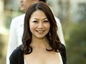 厳選熟女ドラマ8話！4時間！母が嫁がAV女優だったことを知った僕は…　サンプル画像08